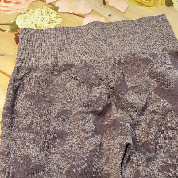 Gymshark set purple camo set - Picture 8 of 10